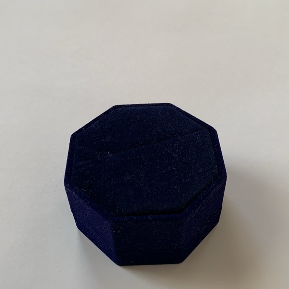 NEW Cubic Zirconia Jewelry Set. - Picture 4 of 4